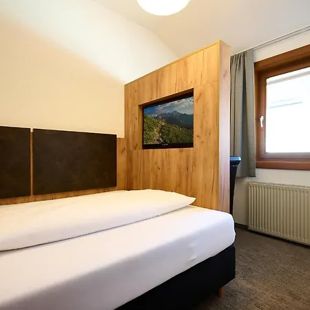 Otel Wallner - Hotel & Wirt Arnoldstein