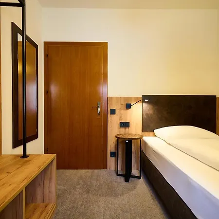 Wallner - & Wirt Hotel