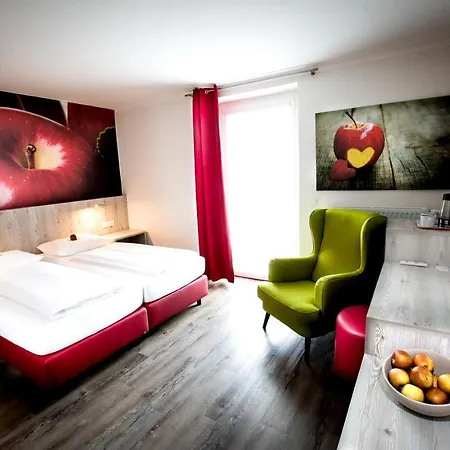 Wallner - & Wirt 3* アルノルトシュタイン